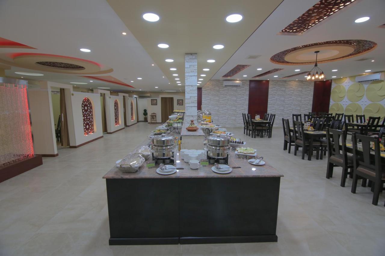 Rose Oasis Hotel Наджран Екстериор снимка