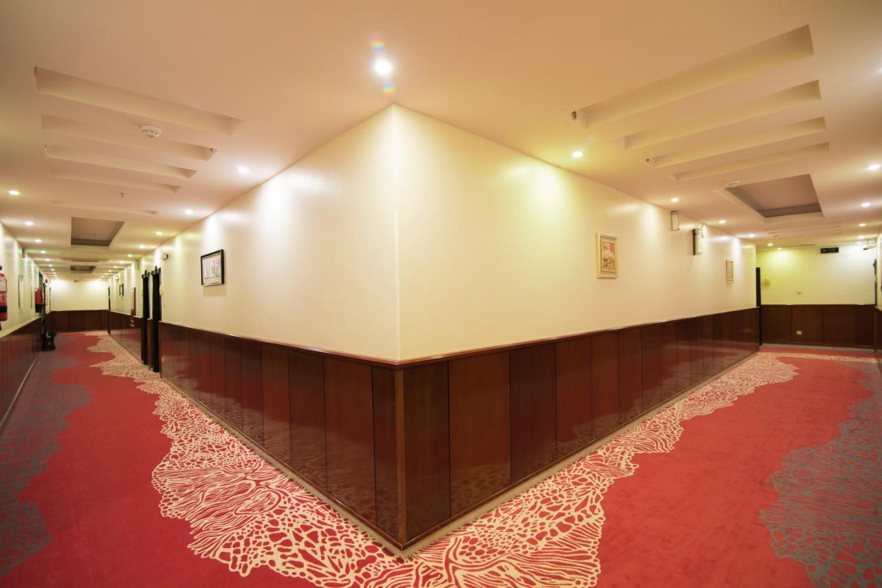 Rose Oasis Hotel Наджран Екстериор снимка