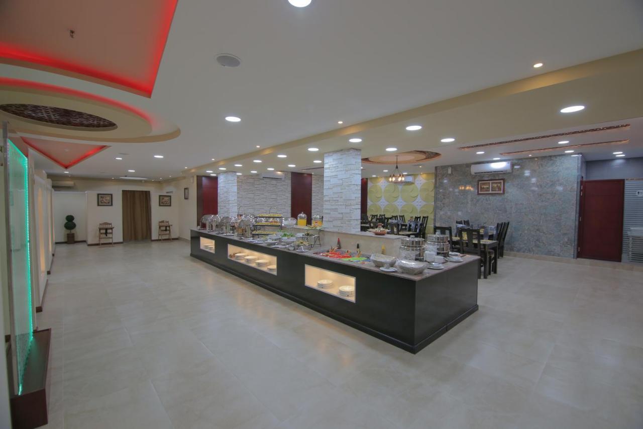 Rose Oasis Hotel Наджран Екстериор снимка