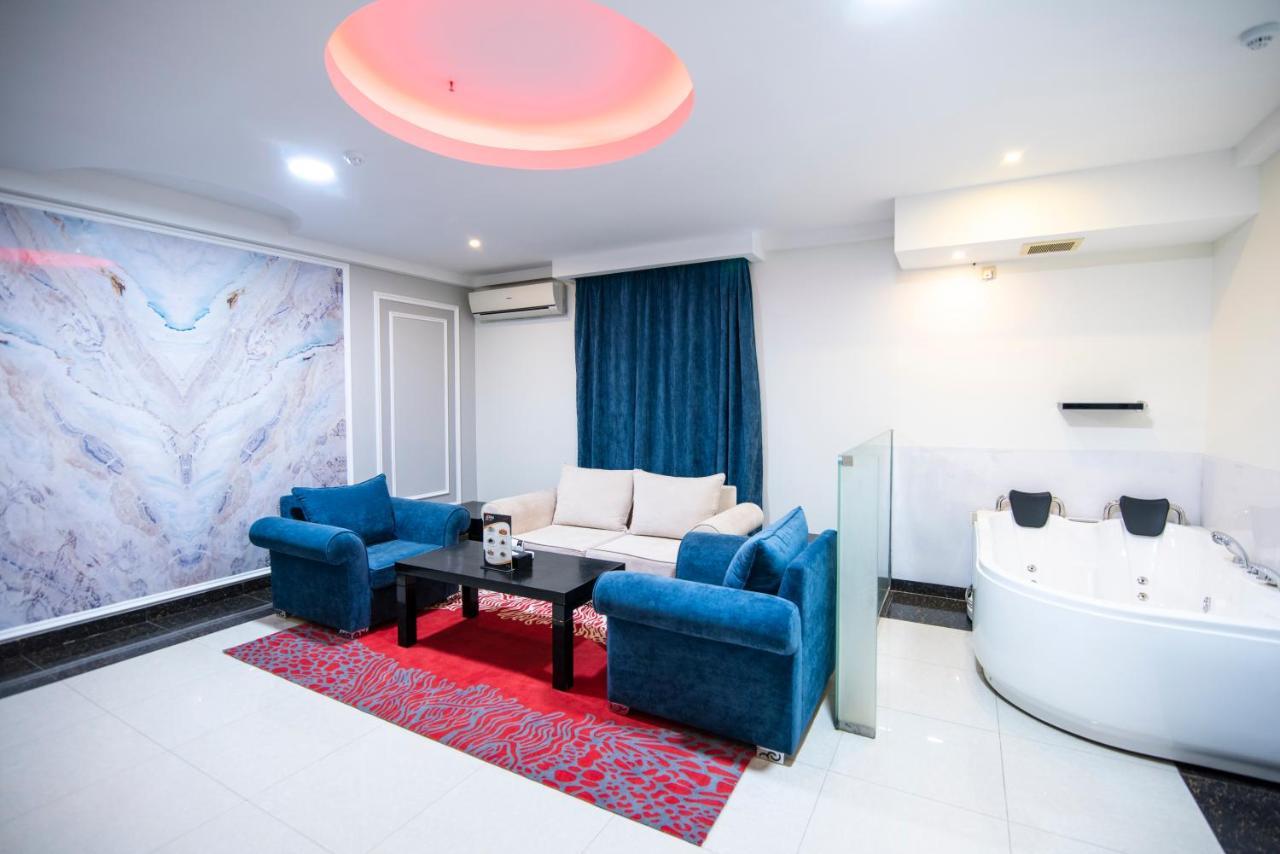 Rose Oasis Hotel Наджран Екстериор снимка