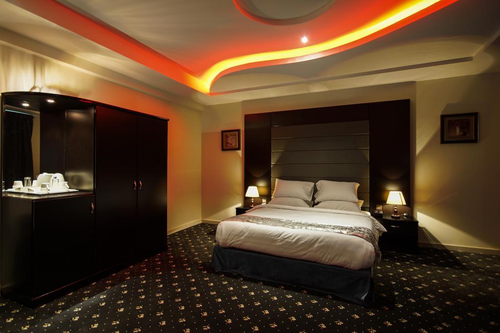 Rose Oasis Hotel Наджран Екстериор снимка