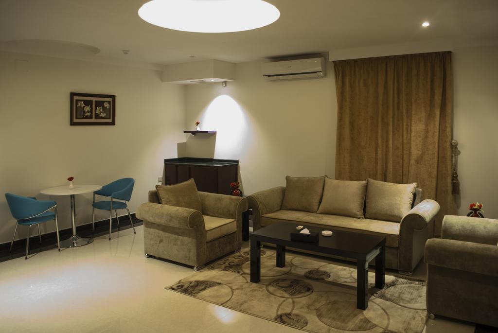 Rose Oasis Hotel Наджран Стая снимка