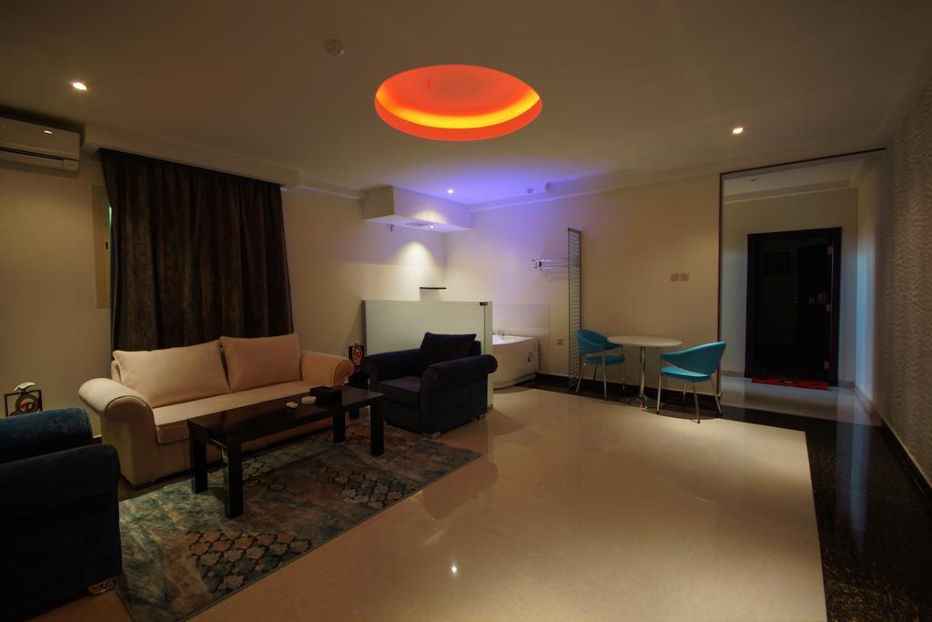 Rose Oasis Hotel Наджран Екстериор снимка