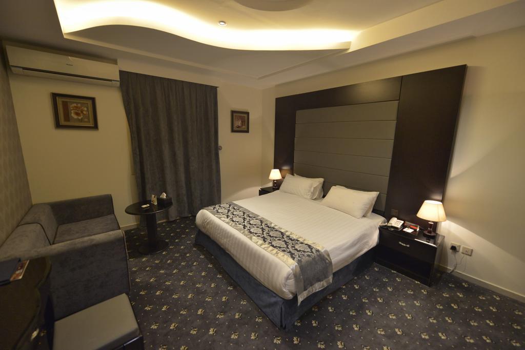 Rose Oasis Hotel Наджран Екстериор снимка