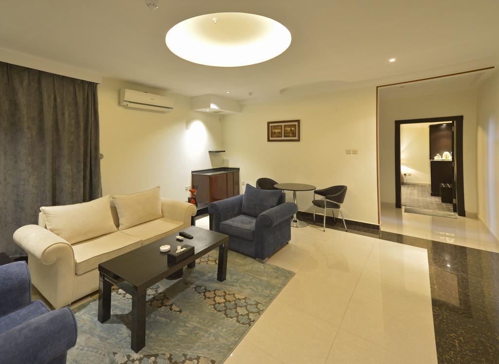 Rose Oasis Hotel Наджран Екстериор снимка