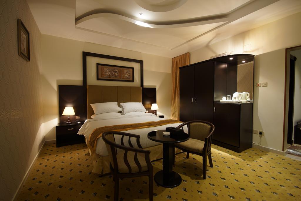Rose Oasis Hotel Наджран Екстериор снимка