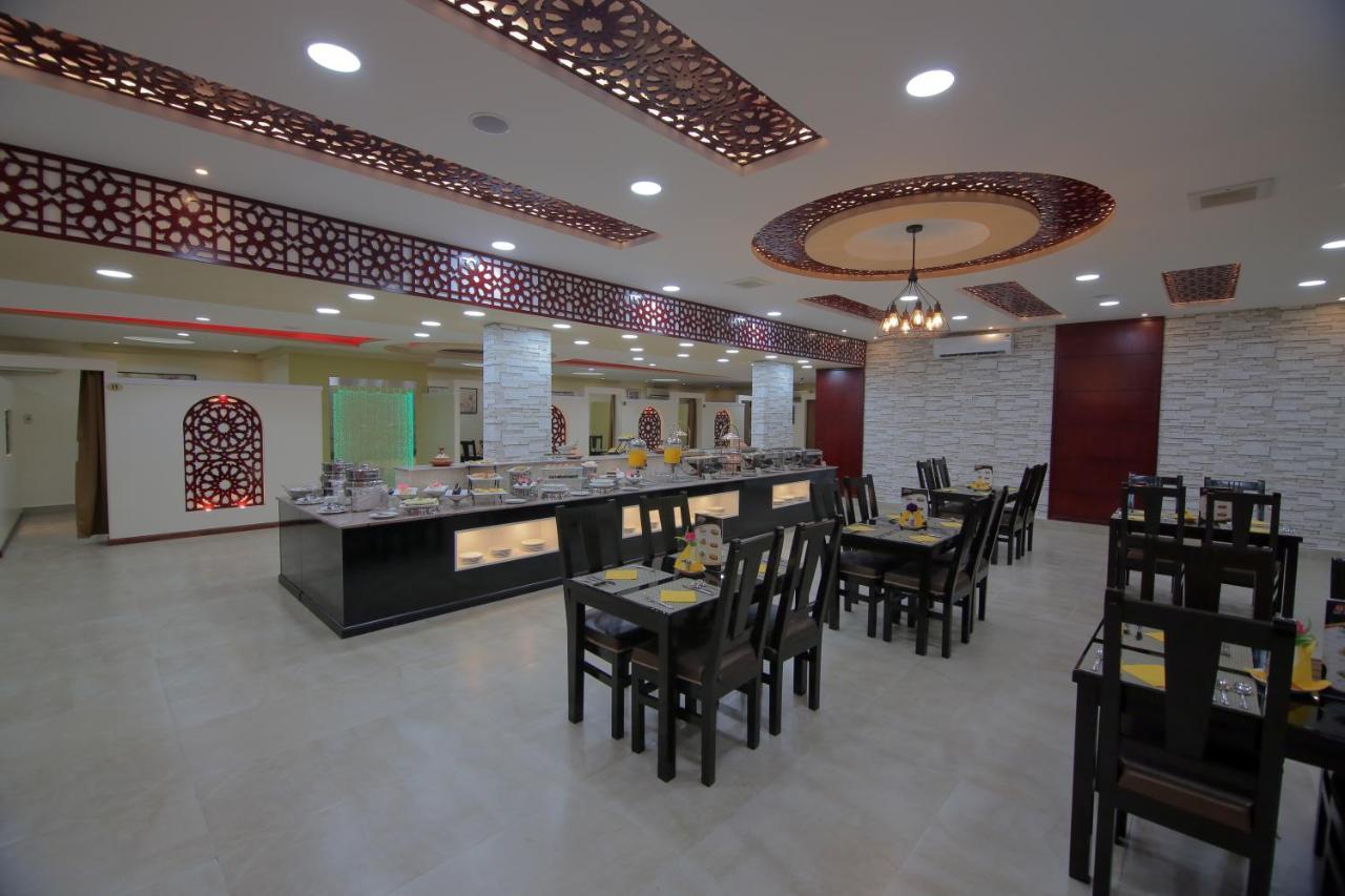 Rose Oasis Hotel Наджран Екстериор снимка